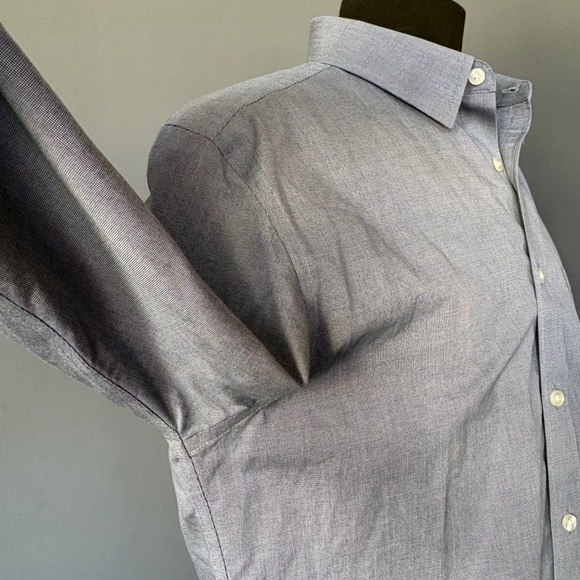 TWO Untuckit Button Down Shirts | Both Sz L | Blue & Green Wrinkle Free Slim Fit - Picture 12 of 12